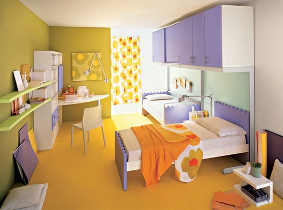 Детская комната оранжевая