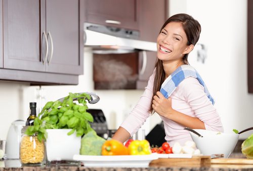Как обустроить кухню для похудения