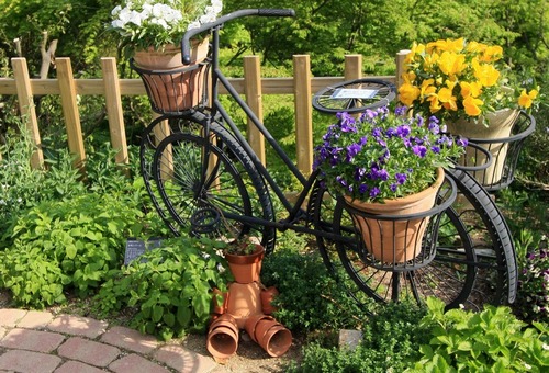 Велосипед с цветами фото