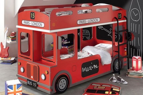 Двухъярусная кровать автобус