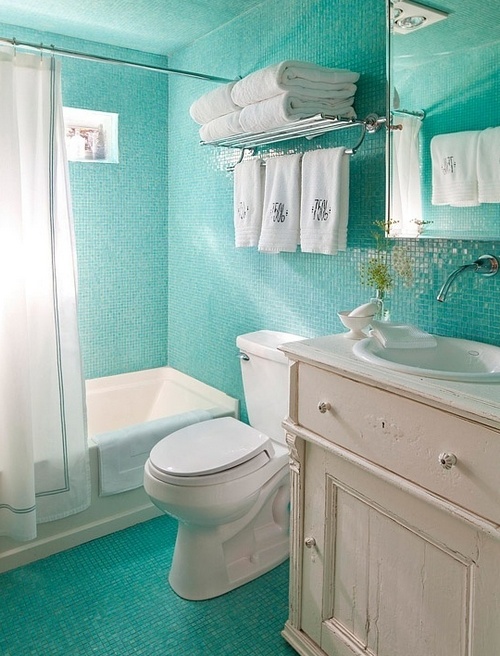 Ванная комната в мятном цвете