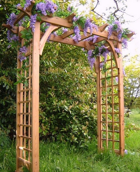 арка садовая деревянная
