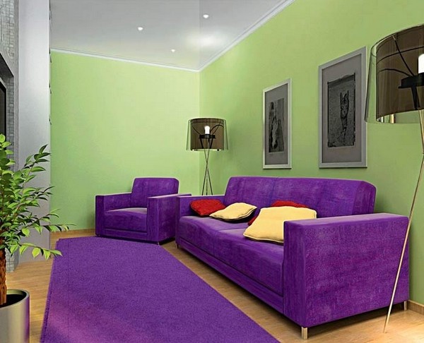 Ярко-сиреневый диван в интерьере гостиной фото