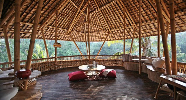 Дом на Бали из бамбука, деревня Green Village