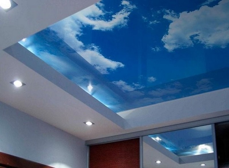 стеклянные потолки с подсветкой фото